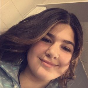 Meet your Posher, Ansley